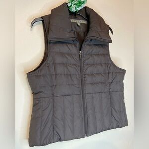 Kenneth Cole Reaction~Quilted Down Puffer Vest~Brown~Zip Side Pockets~Size L